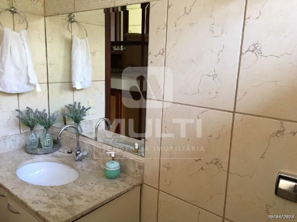 Sítio, 5 quartos, 800 m² - Foto 23