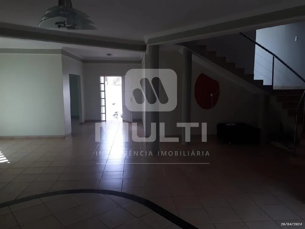Casa, 3 quartos, 360 m² - Foto 10