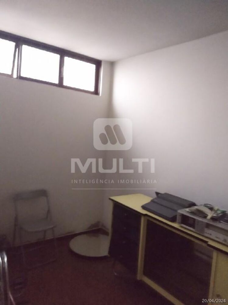 Casa, 2 quartos, 330 m² - Foto 2