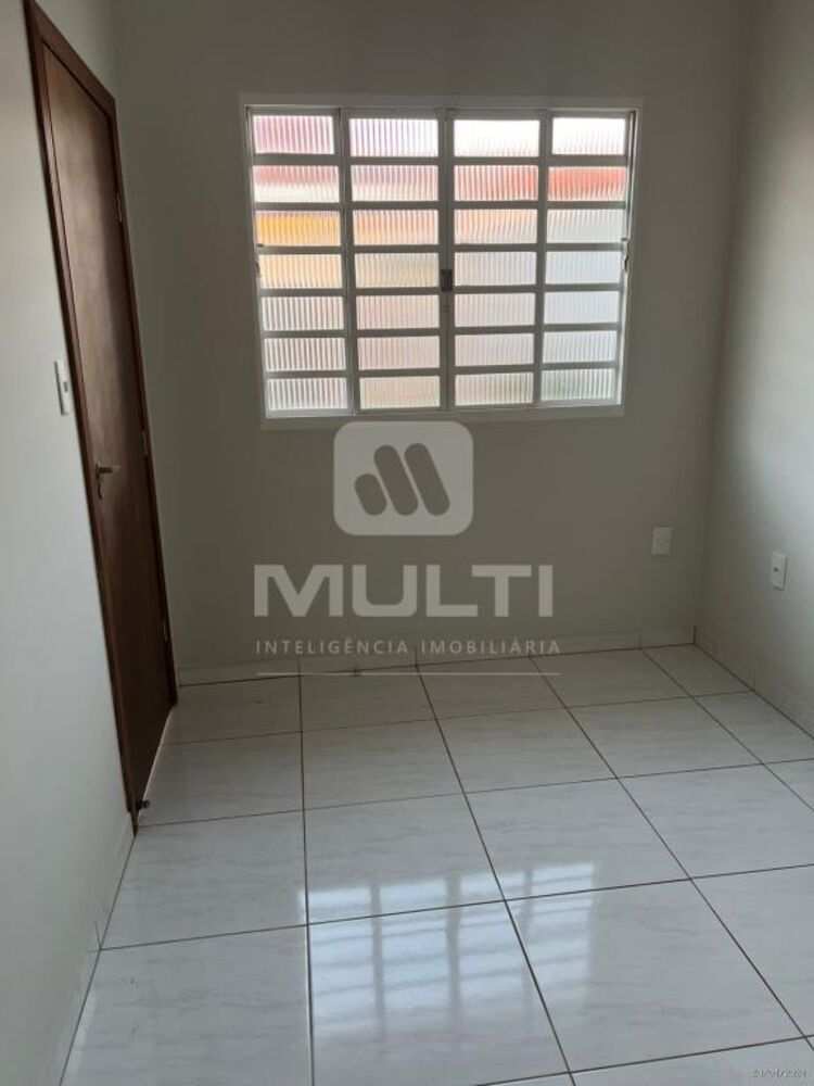 Casa à venda com 3 quartos, 112m² - Foto 23