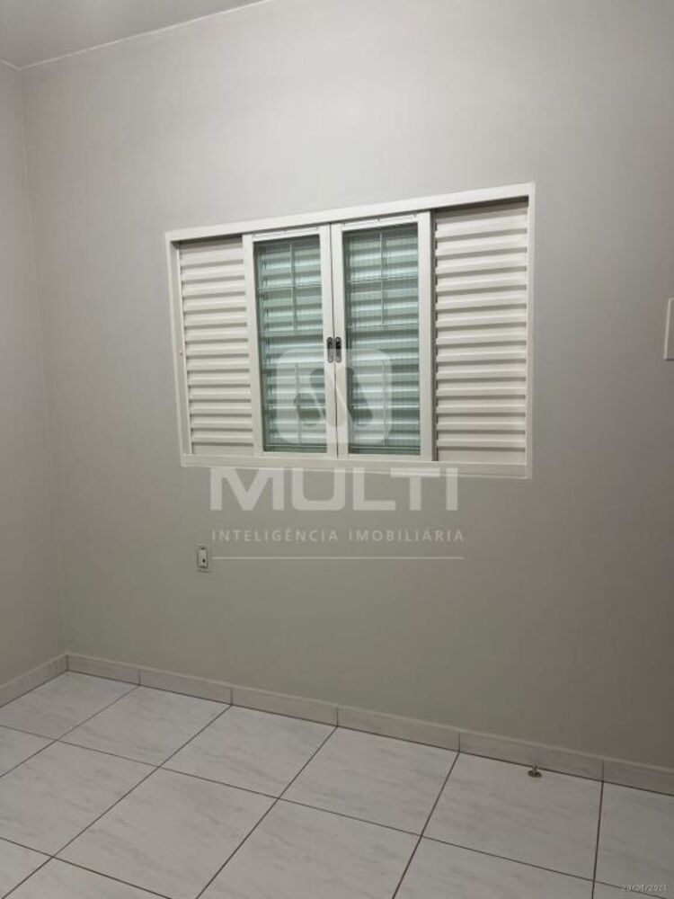 Casa à venda com 3 quartos, 112m² - Foto 19