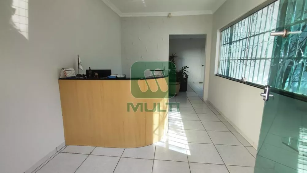 Prédio Inteiro à venda com 1 quarto, 280m² - Foto 1