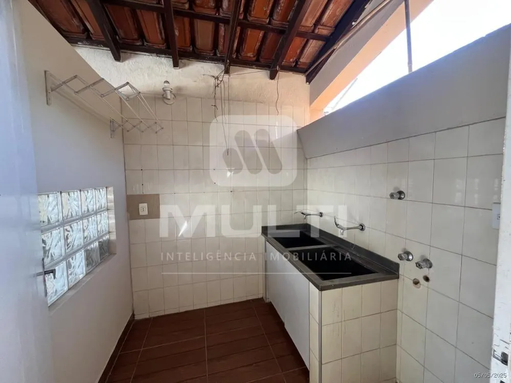 Casa, 4 quartos, 295 m² - Foto 8