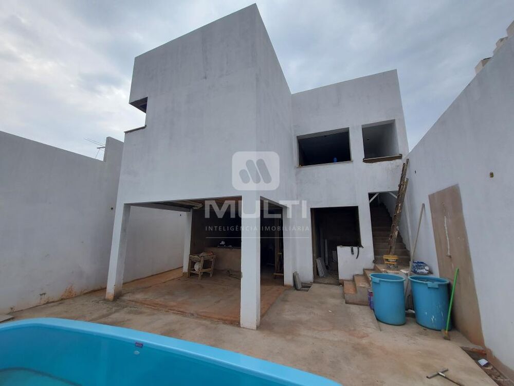 Casa, 3 quartos, 215 m² - Foto 4