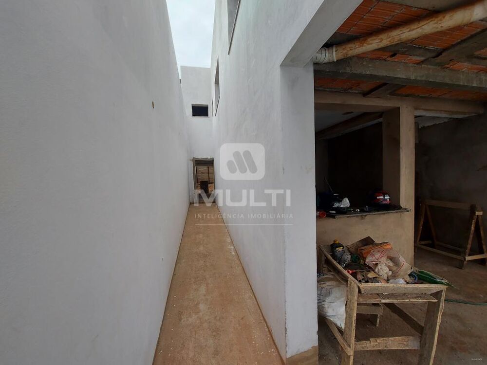 Casa, 3 quartos, 215 m² - Foto 8