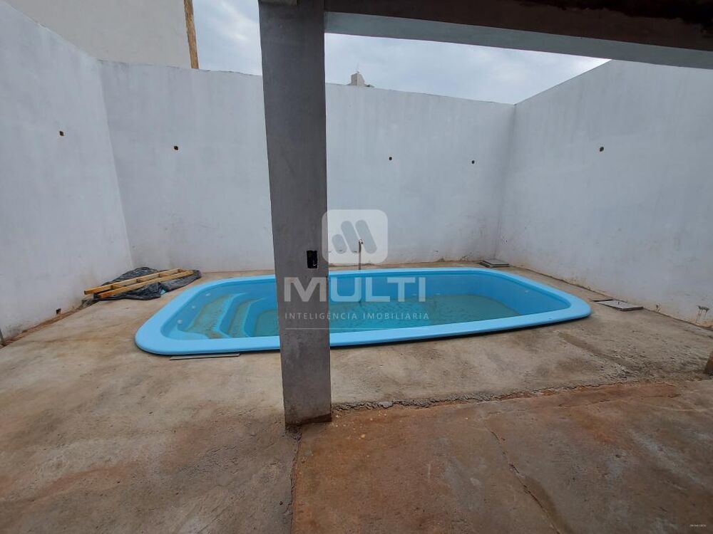Casa, 3 quartos, 215 m² - Foto 2