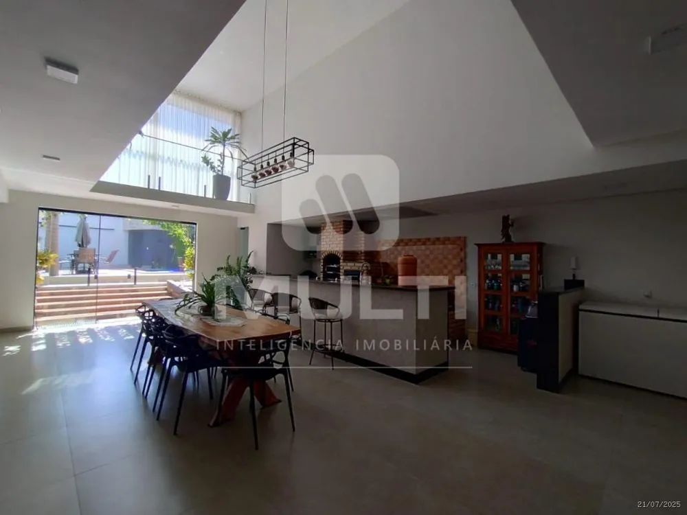 Casa, 4 quartos, 371 m² - Foto 9