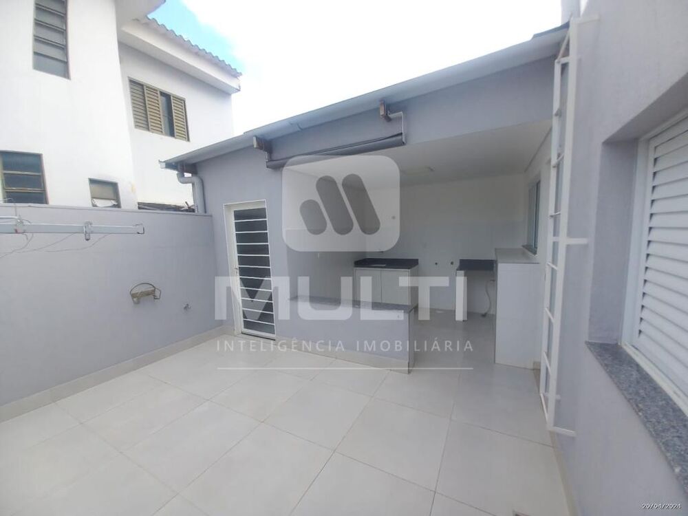 Casa, 3 quartos, 196 m² - Foto 14