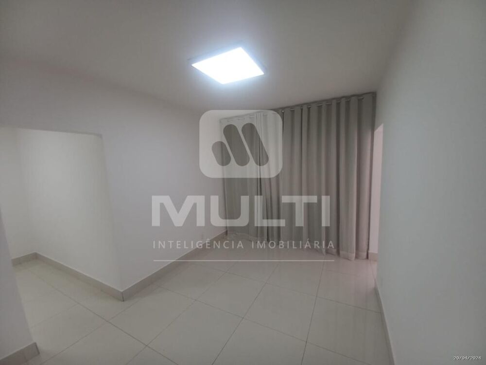 Casa, 3 quartos, 196 m² - Foto 3