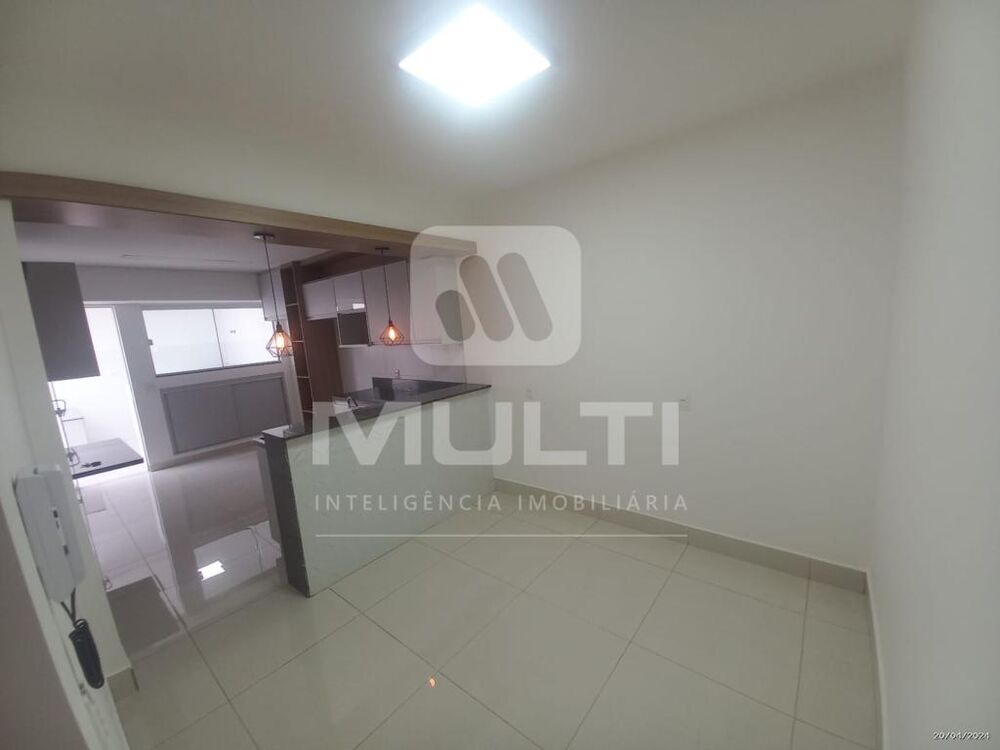 Casa, 3 quartos, 196 m² - Foto 4