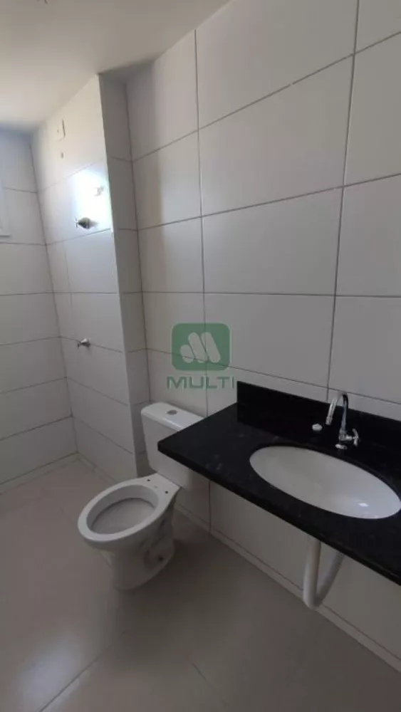 Apartamento à venda com 2 quartos, 66m² - Foto 3