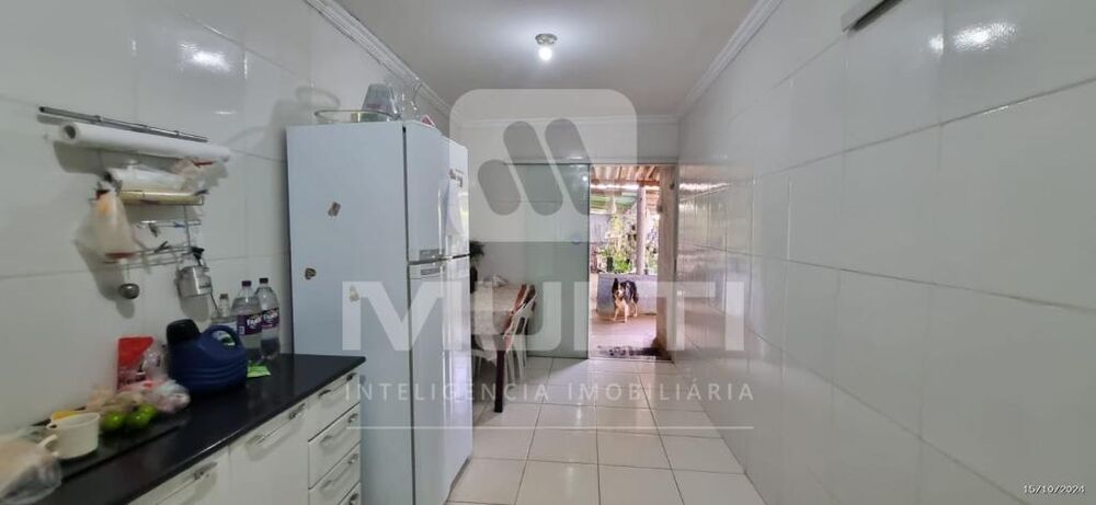 Casa, 3 quartos, 152 m² - Foto 2