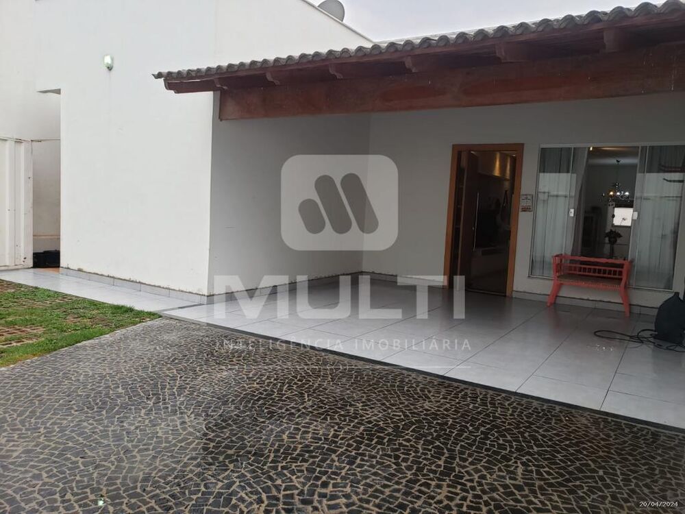 Casa, 4 quartos, 217 m² - Foto 4