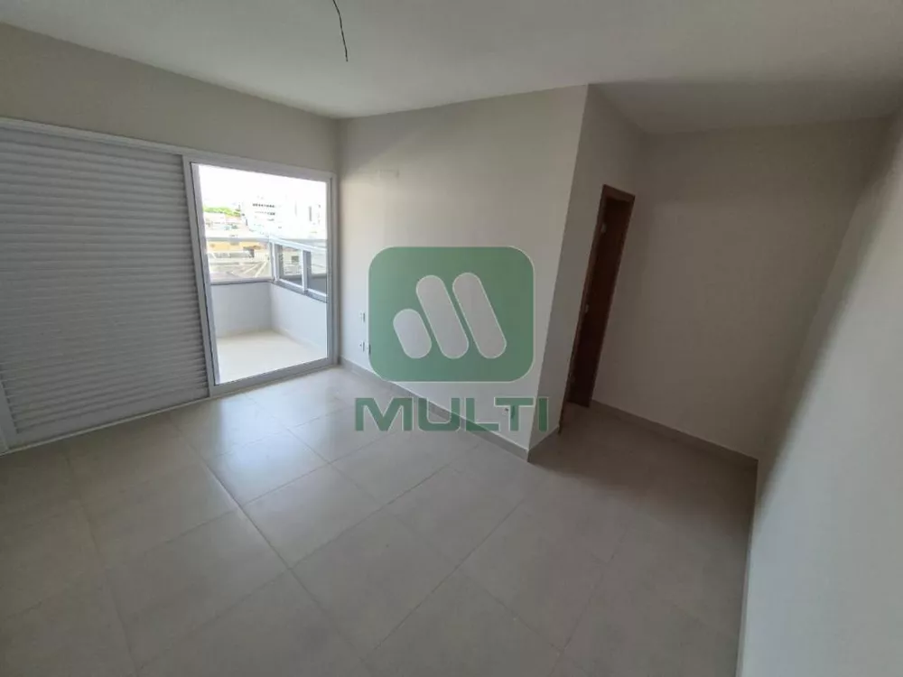 Apartamento à venda com 3 quartos, 110m² - Foto 14