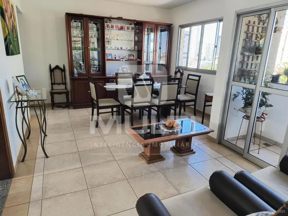 Casa, 4 quartos, 350 m² - Foto 2