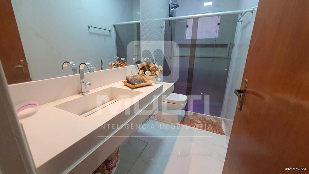 Casa, 3 quartos, 300 m² - Foto 21