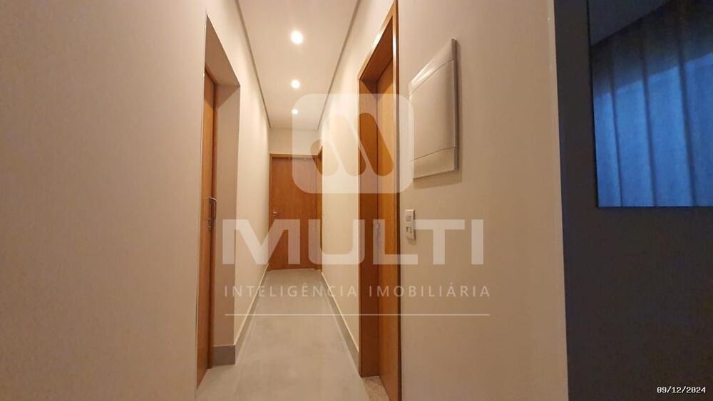 Casa, 3 quartos, 300 m² - Foto 18