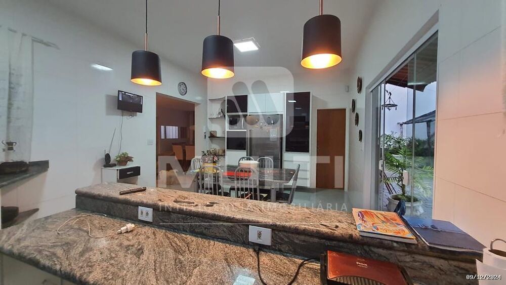 Casa, 3 quartos, 300 m² - Foto 15