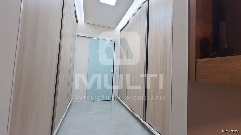 Casa, 3 quartos, 300 m² - Foto 17