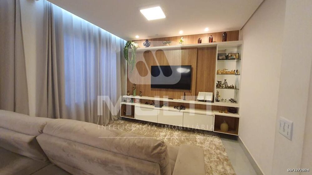 Casa, 3 quartos, 300 m² - Foto 4