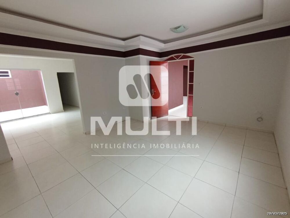 Casa, 3 quartos, 143 m² - Foto 2