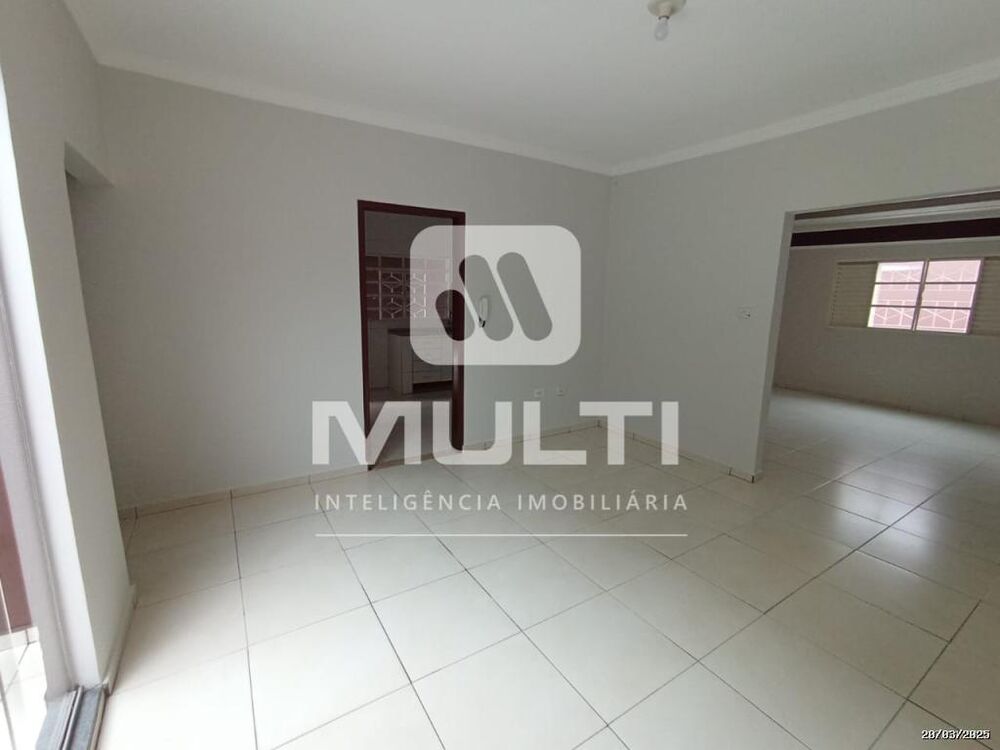 Casa, 3 quartos, 143 m² - Foto 3