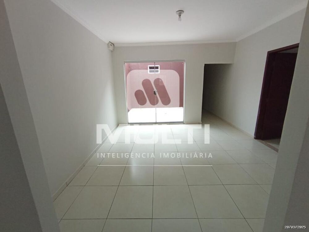 Casa, 3 quartos, 143 m² - Foto 1