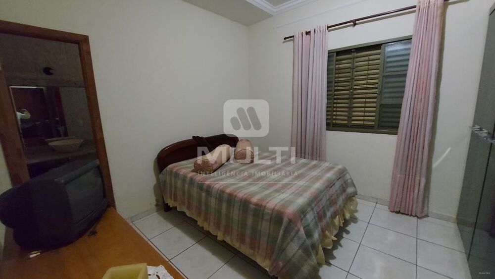 Casa, 5 quartos, 276 m² - Foto 13