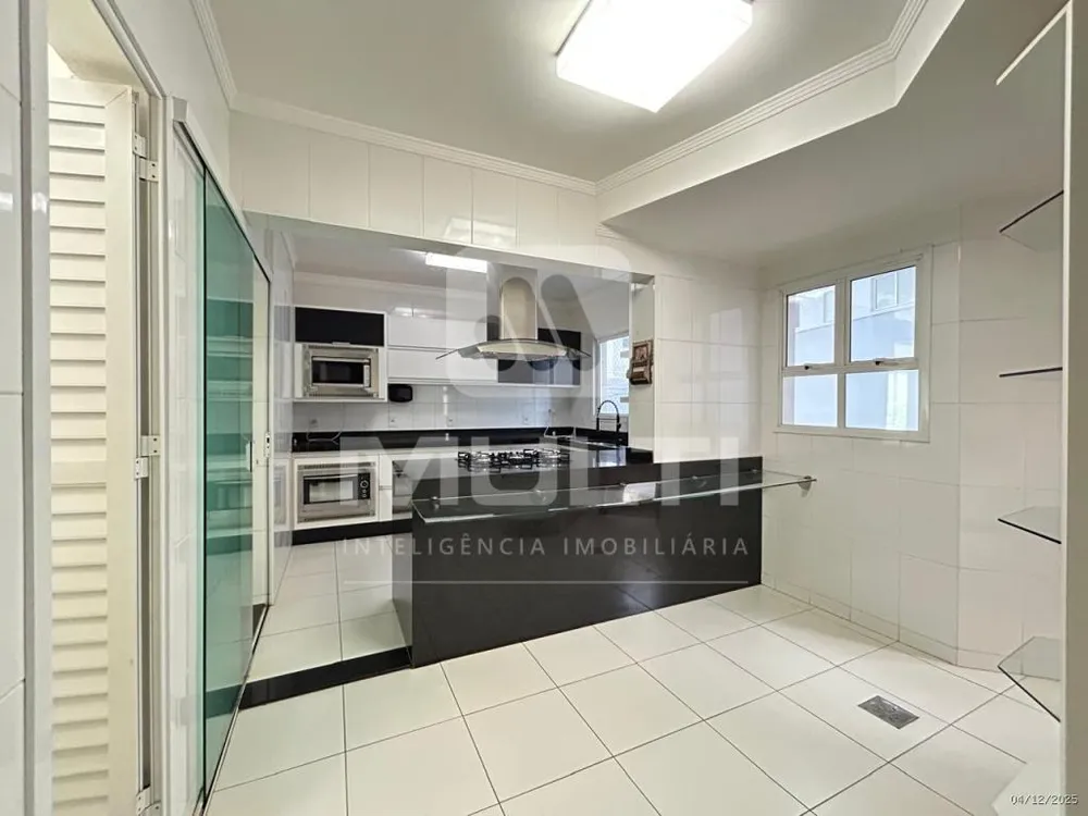 Apartamento, 3 quartos, 160 m² - Foto 4