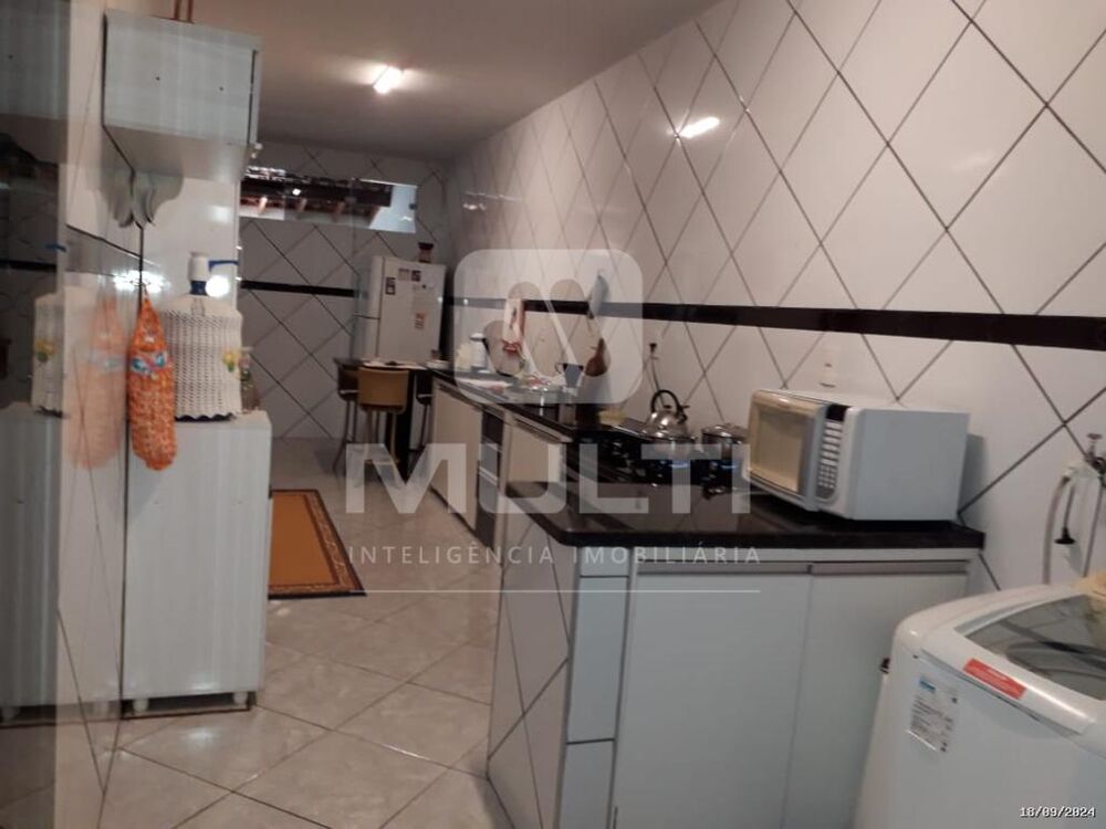 Casa, 4 quartos, 210 m² - Foto 5