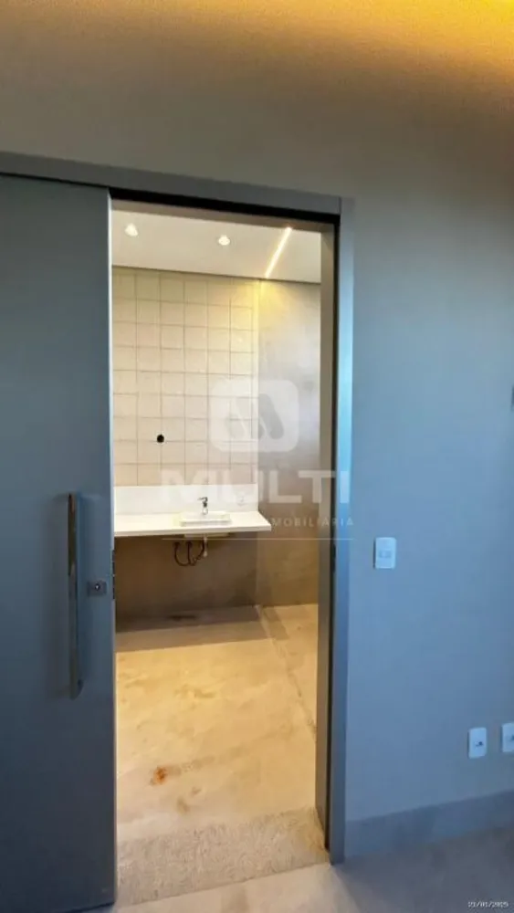 Casa, 5 quartos, 199 m² - Foto 1