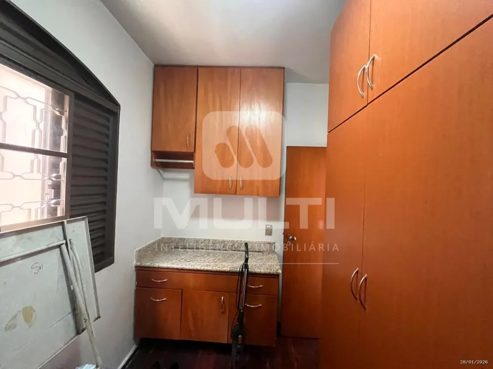 Casa, 4 quartos, 300 m² - Foto 9