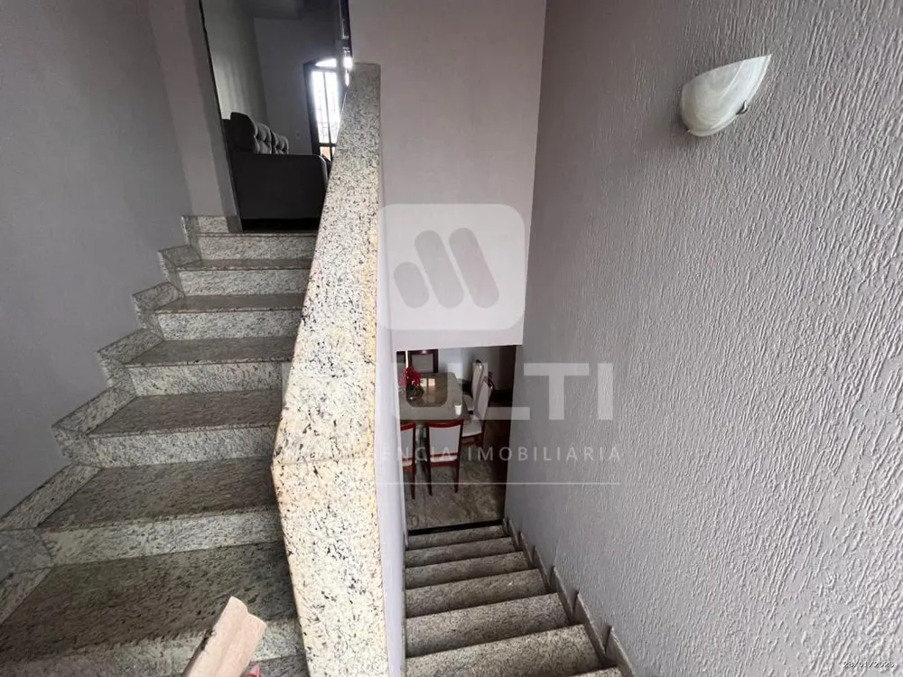 Casa, 4 quartos, 300 m² - Foto 3