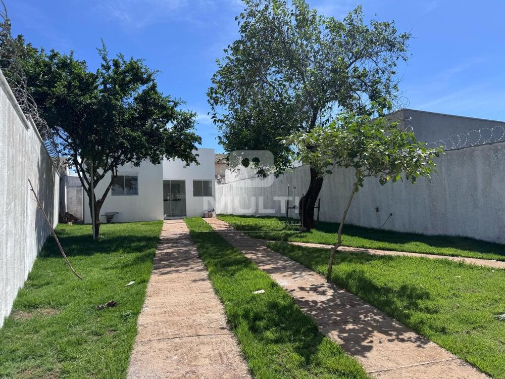 Casa, 2 quartos, 77 m² - Foto 1