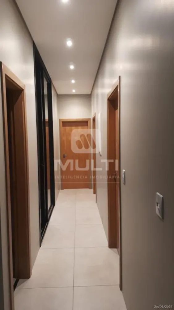 Casa, 3 quartos, 200 m² - Foto 1