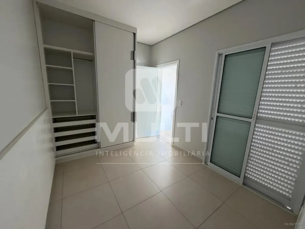 Casa, 3 quartos, 204 m² - Foto 6
