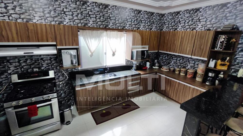 Casa, 5 quartos, 270 m² - Foto 4