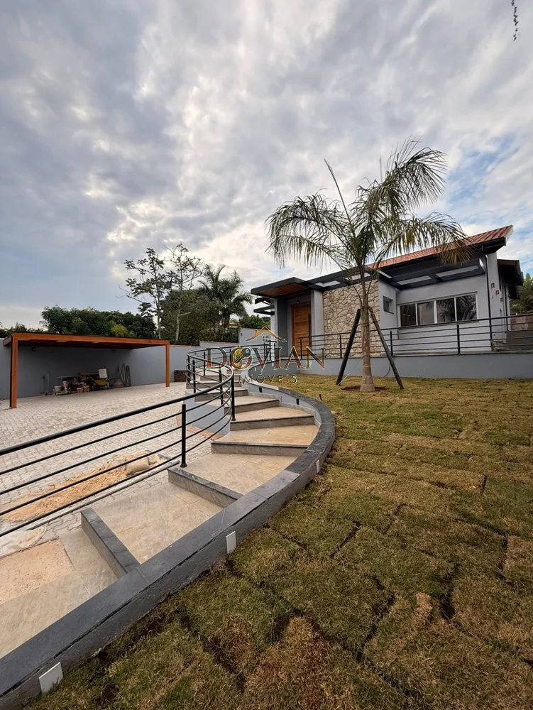 Chácara, 4 quartos, 1000 m² - Foto 1