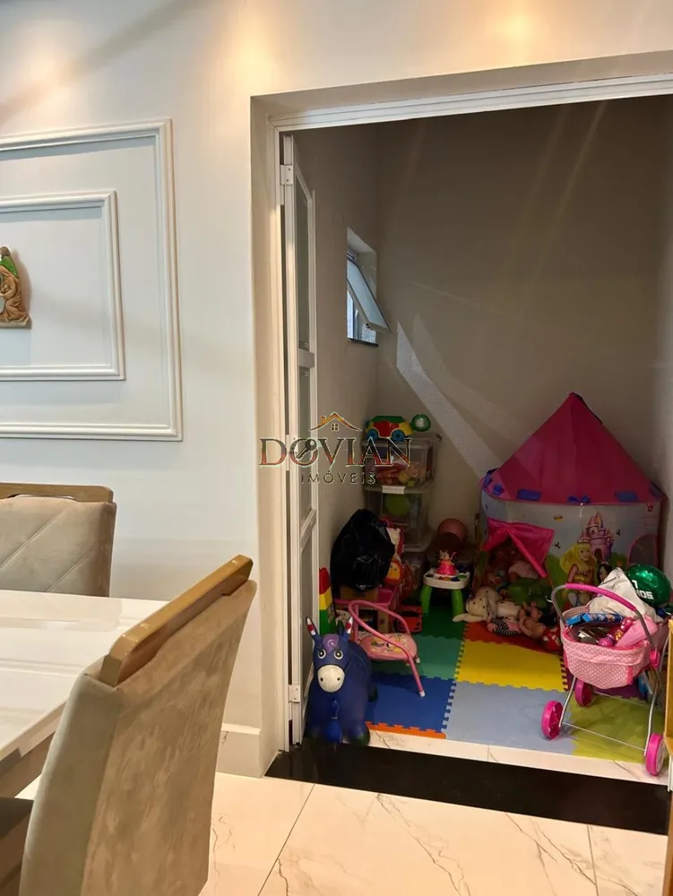 Casa, 3 quartos, 250 m² - Foto 4