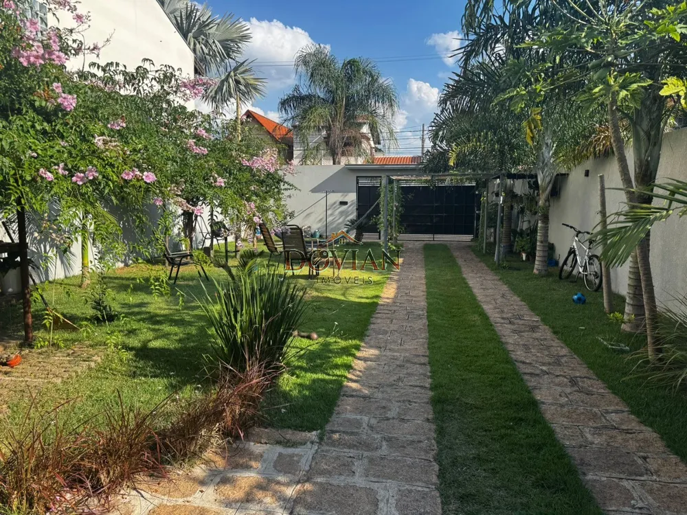Casa, 2 quartos, 290 m² - Foto 1