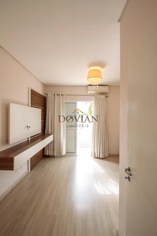 Casa, 3 quartos, 200 m² - Foto 10