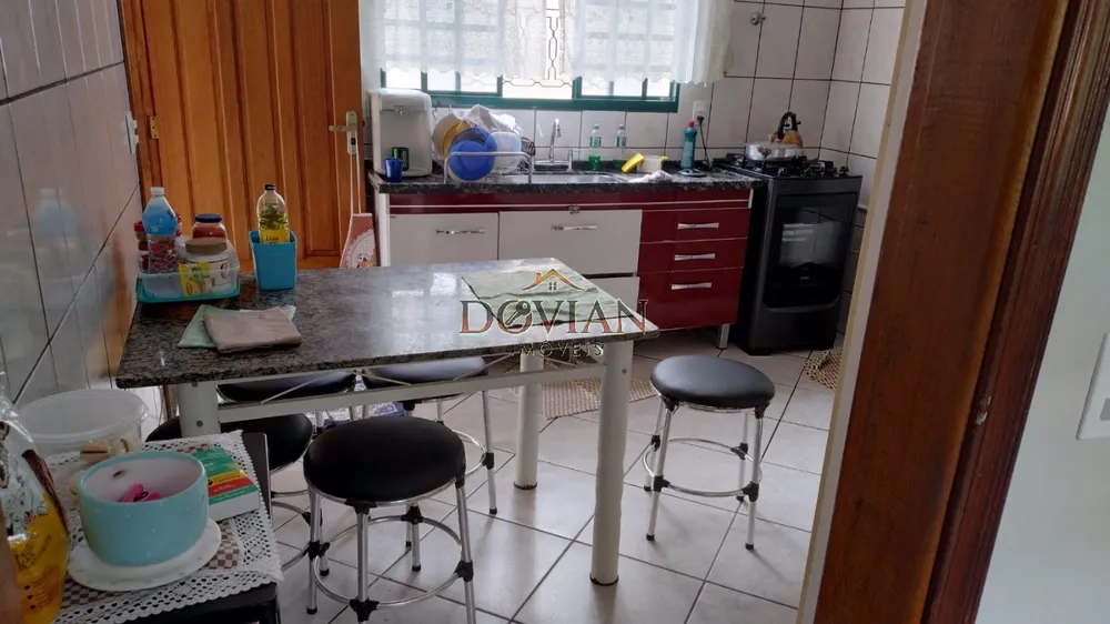 Casa, 3 quartos, 250 m² - Foto 6