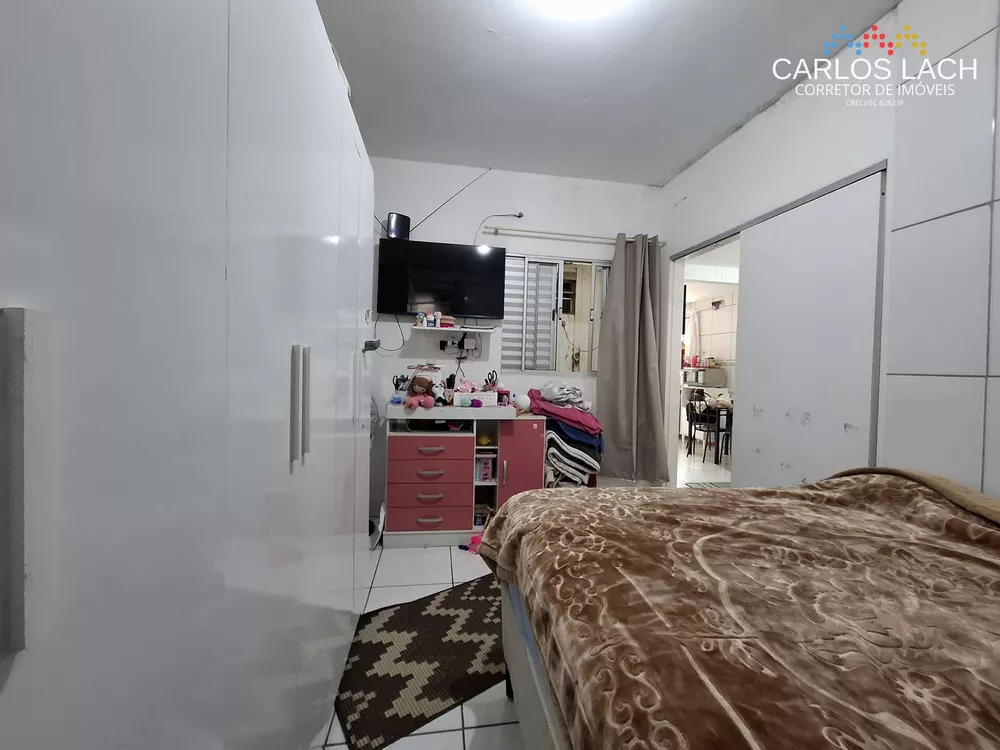 Casa, 5 quartos, 160 m² - Foto 1