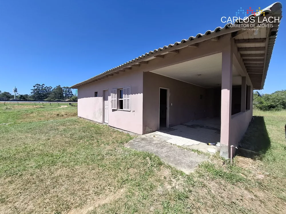 Sítio, 4 quartos, 2520 m² - Foto 1