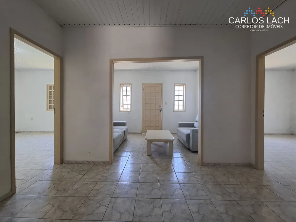 Sítio, 4 quartos, 2520 m² - Foto 3