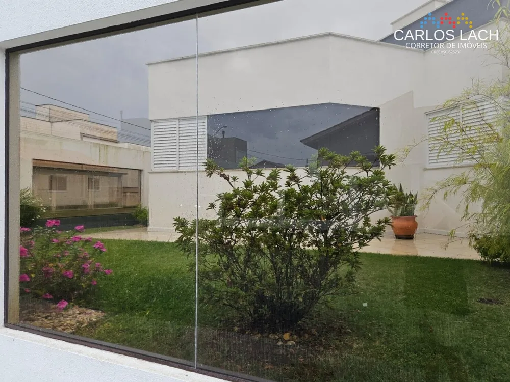 Casa, 3 quartos, 209 m² - Foto 4