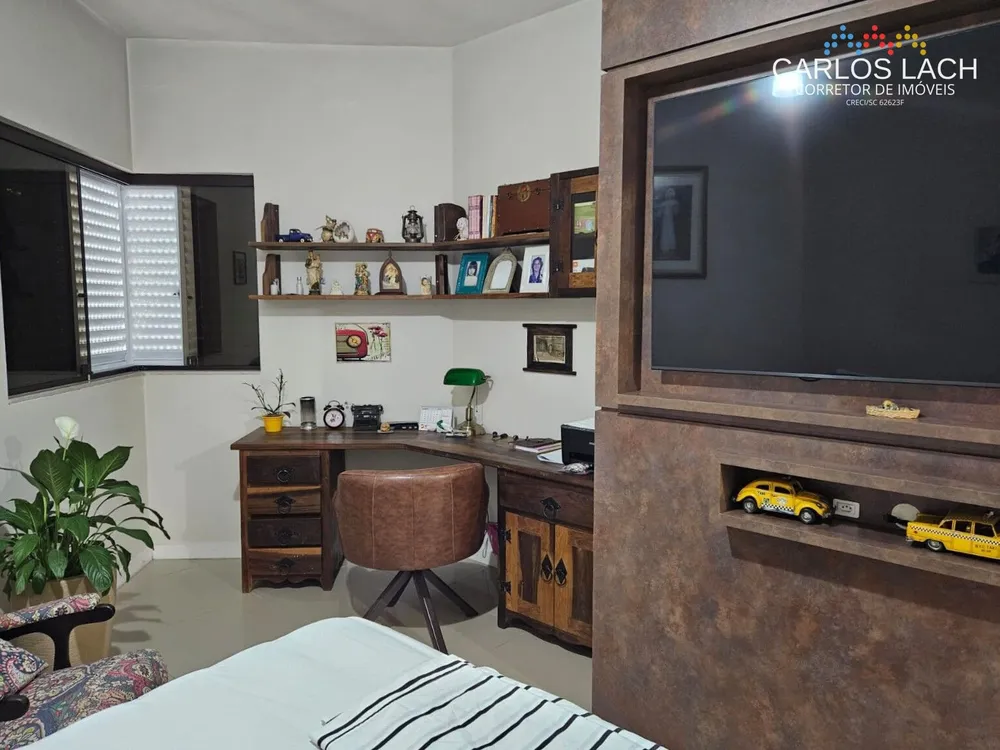 Casa, 3 quartos, 209 m² - Foto 14