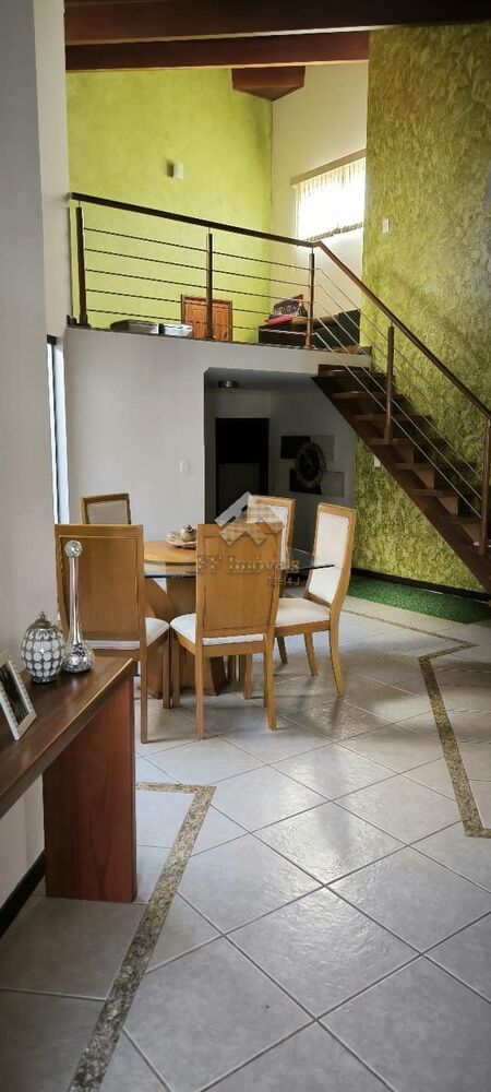 Casa, 3 quartos, 180 m² - Foto 2