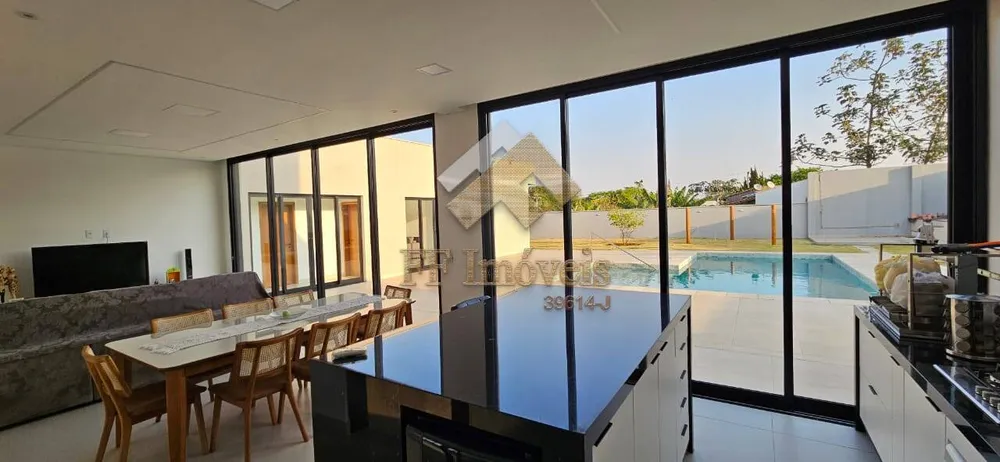 Casa, 4 quartos, 247 m² - Foto 5