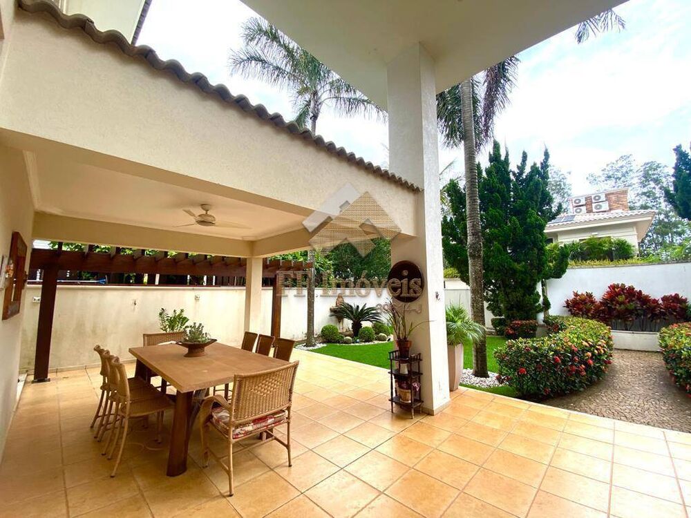 Casa, 4 quartos, 409 m² - Foto 1